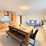Casa Grande Mit 3 Apartment *